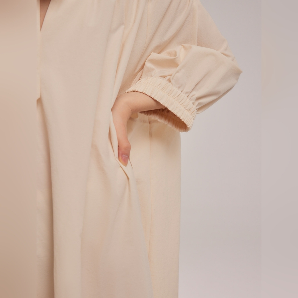 LATTELIER. NWT Maxi Dress With Elastic Neck (Cream) - Picture 4 of 10